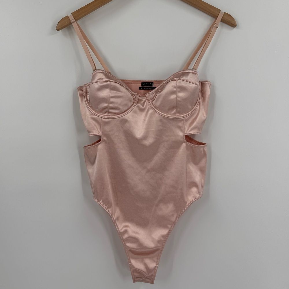 Urban Outfitters Out From Under Cut It Out Bustier Bodysuit in Blush | Large